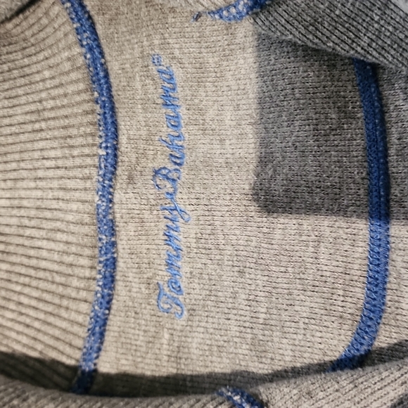 Tommy Bahama Men's blue sweater - Picture 2 of 4